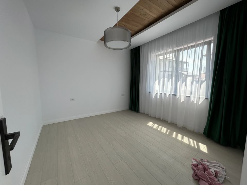 Casă cu 4 dormitoare, 3 băi – Valea Lupului, IAȘI – fotografia 3 din 12