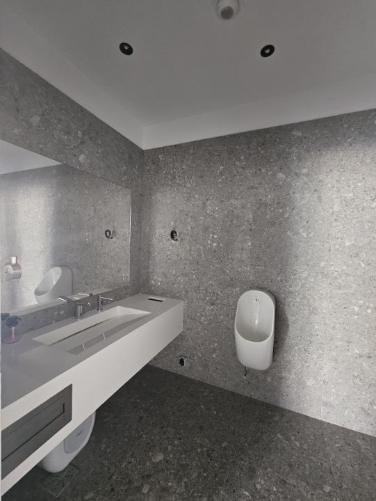 Comision 0%! Spatiu premium zona Garii cu vitrina generoasa la strada – fotografia 17 din 17