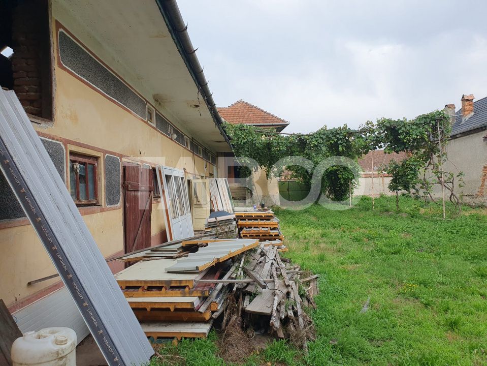 Casa de vanzare in Mandra 140 mp utili curte sura anexe 3 beciuri – fotografia 5 din 8