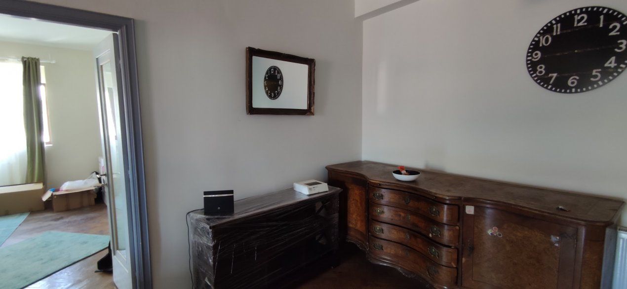Vanzare apartament 4 camere Iorga – fotografia 3 din 18