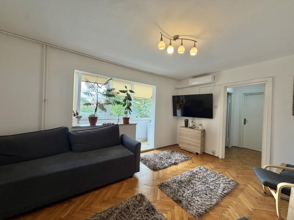 Apartament 3 camere, etaj 1, mobilat, zona Olimpia-Stadion – fotografia 2 din 16