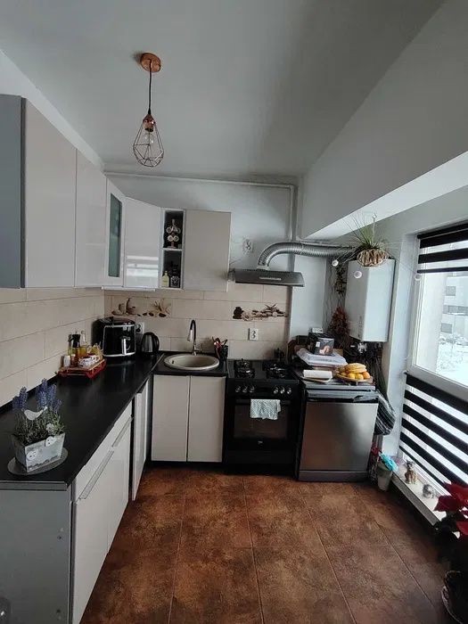 Apartament 2 camere de 45mp , zona Floresti : Tineretului – fotografia 2 din 5