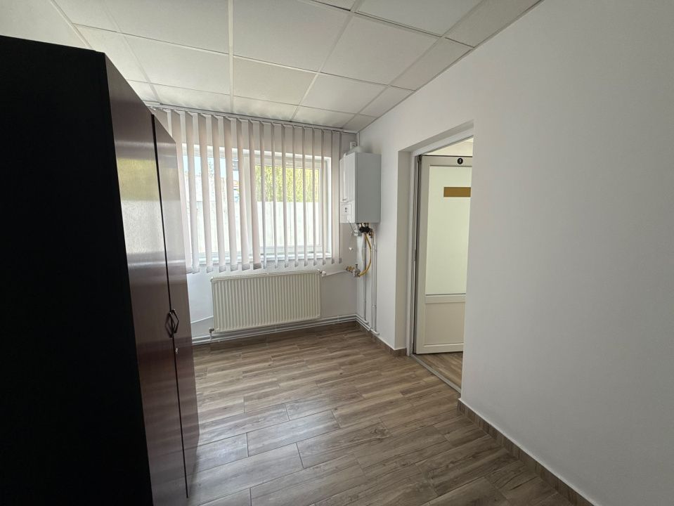 Spatiu birouri, 228 mp Carcea, zona Ford – fotografia 7 din 18