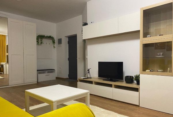2 Camere de inchiriat | Mihai Bravu | Metrou | Centrala Proprie – fotografia 3 din 12