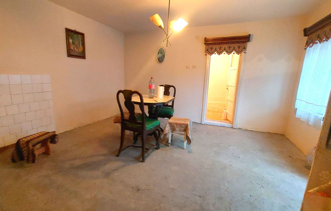 Casa cu 2 camere si 600mp teren in Blaj – fotografia 3 din 5
