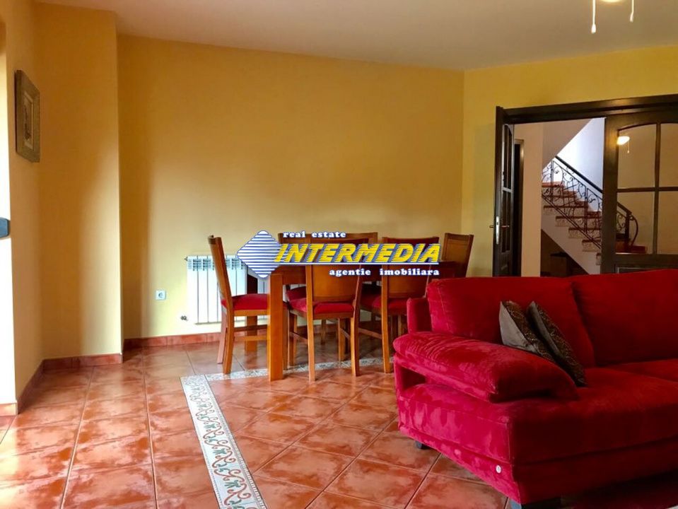 Casa de vanzare Alba Iulia CETATE cu 4 dormitoare si living finisata complet – fotografia 23 din 34
