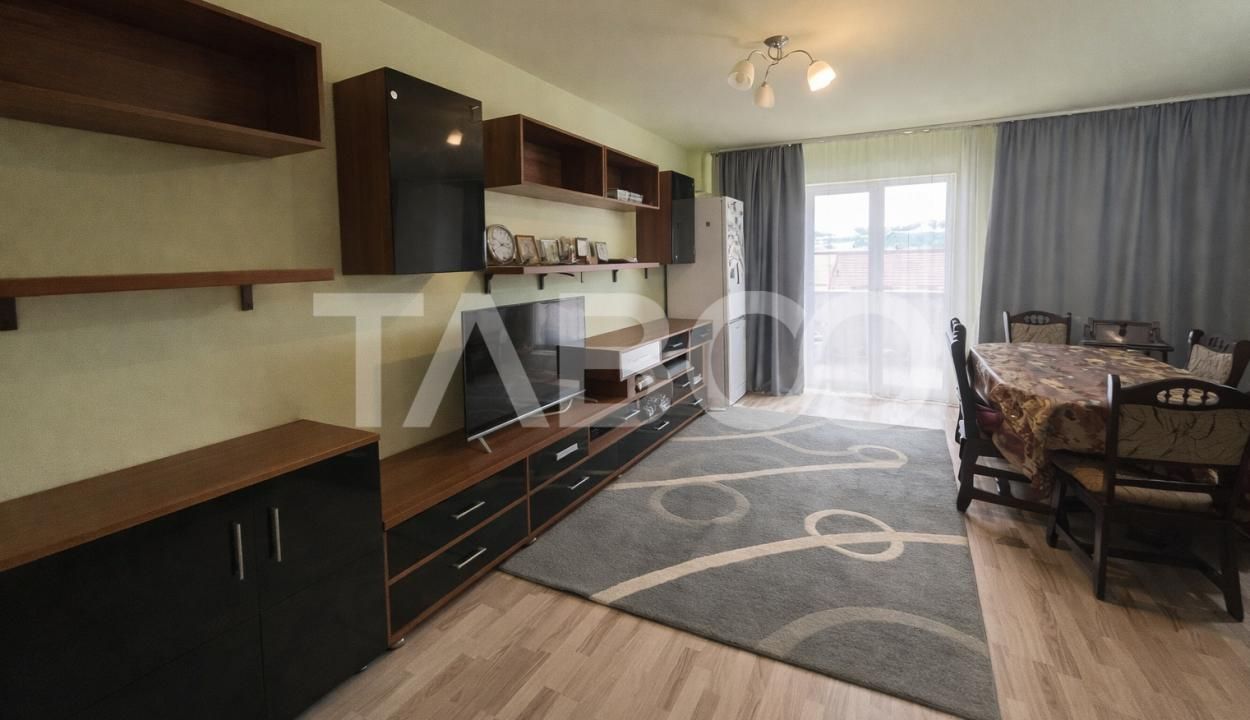 Apartament 3 camere de vanzare suprafata generoasa si balcon Manastur – fotografia 1 din 7