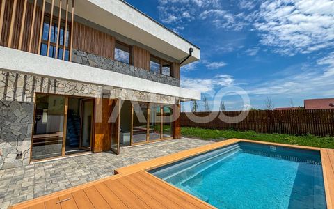 Casa premium de vanzare in Sannicoara cu piscina si curte generoasa