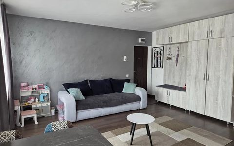 Apartament | 2 camere | 2 balcoane | Stejarului