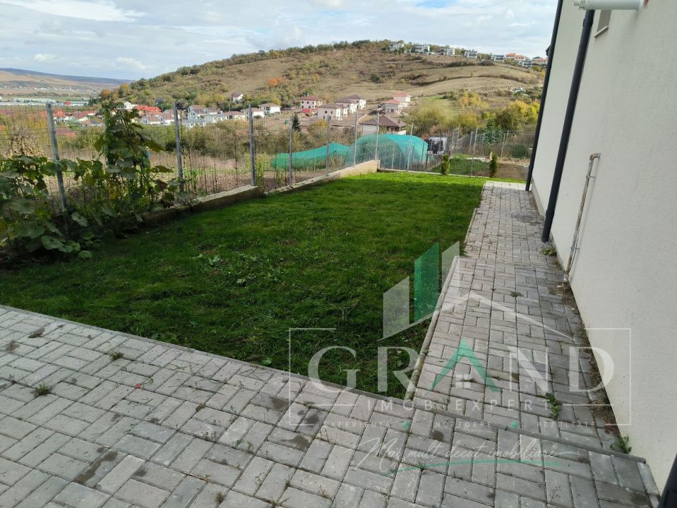 De vânzare–Casă individuală | Dezmir | 172 mp utili | Teren 440 mp – fotografia 16 din 18