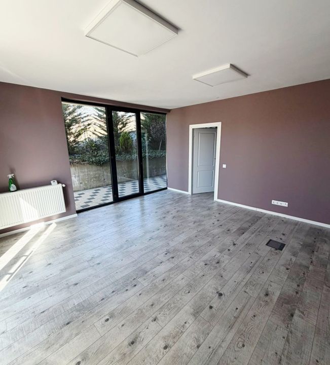 Spatiu comercial in Borhanci – fotografia 2 din 8