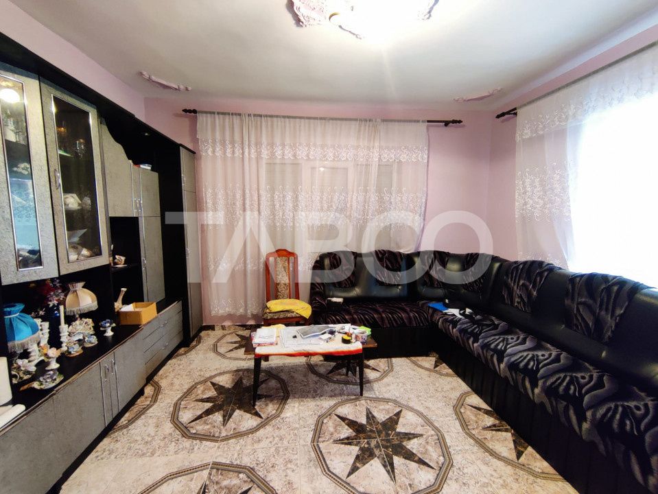Comision 0% Casa de vanzare 4 camere 2 bai teren 266 mp Saliste Sibiu – fotografia 6 din 16