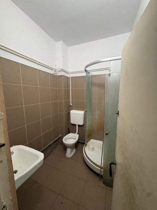 Cazare Muncitori | 3 Camere de inchiriat | Unirii | Metrou | – fotografia 5 din 9