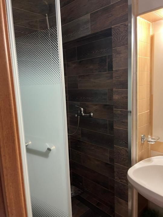 Apartament 3 camere de închiriat, 2 bai, cheltuieli incluse, UMF – fotografia 32 din 43
