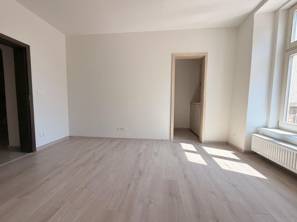 SAD 89 mp, 3 incaperi, complet renovat - Piata Unirii – fotografia 3 din 8