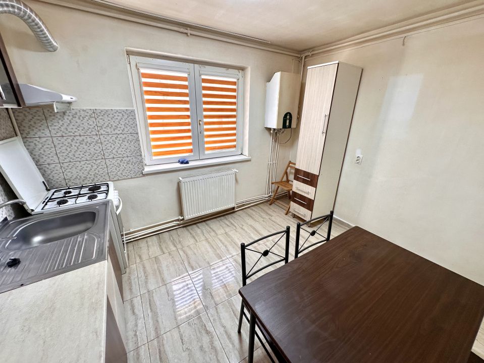 DE INCHIRIAT I GARSONIERA I DECOMANDATA I ETAJ 1 I 40 MP I – fotografia 5 din 8