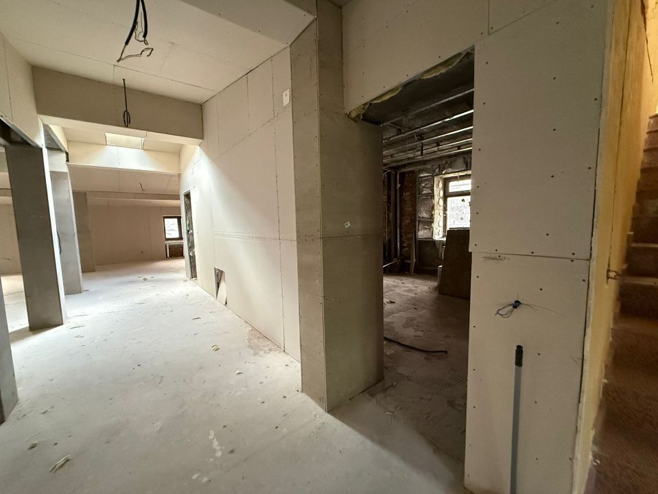 Casa, D+P+M, 435,16 mp, Centru, Zona KM 0 – fotografia 9 din 29