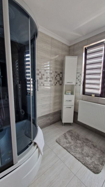 Duplex, 5 camere de inchiriat, 120mp, panouri solare, 3 parcari, zona Terra! – fotografia 12 din 14