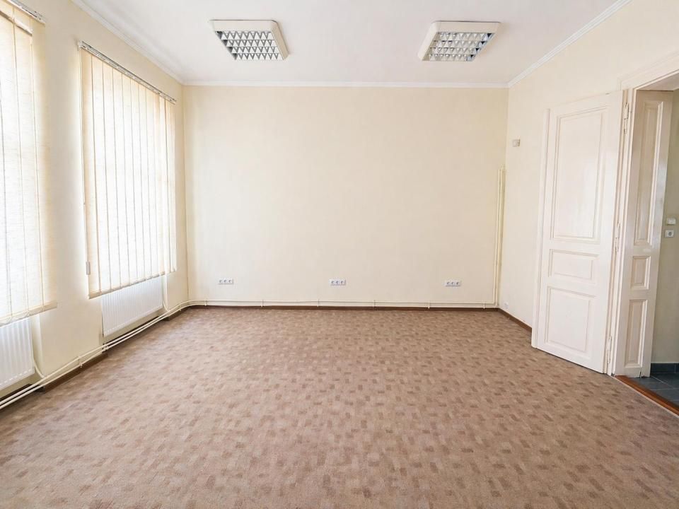 Apartament de vanzare in Oradea, 115 mp,ultracentral , 5 minute de Piata Unirii – fotografia 6 din 12