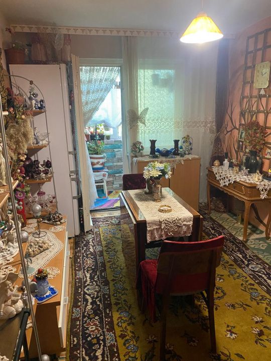 Apartament 3 camere de vânzare | Inel II | Boxă la subsol – fotografia 3 din 8
