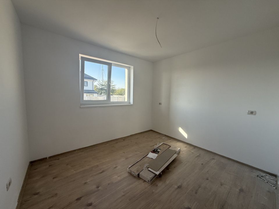 Casa P+1, 500 MP teren, 120 MP utili, comuna Malu Mare, zona Selgros – fotografia 8 din 11