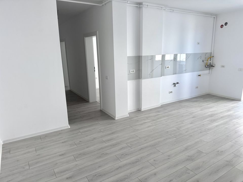 Apartament 3 camere  | 1 Baie | 1 Balcon | 61 mp. | Bloc NOU | Lift  | Central I – fotografia 6 din 13