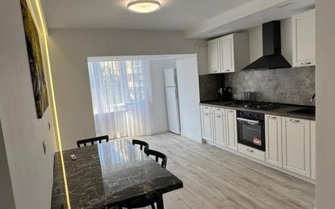 Apartament 2 camere decomandat, 52 mp, zona Plopilor