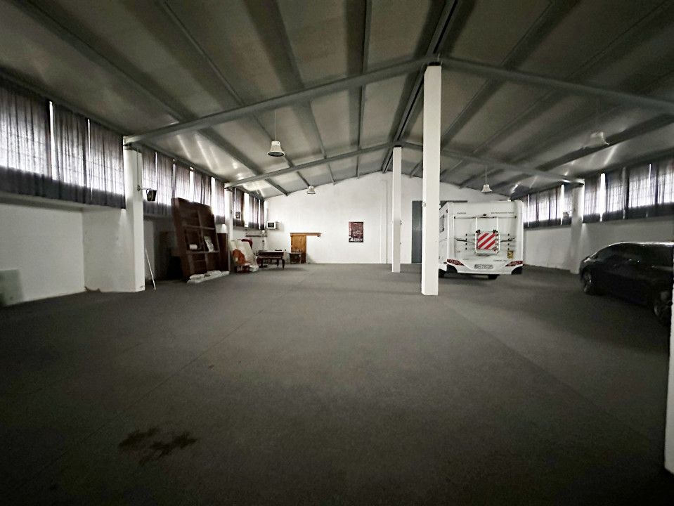Hala de inchiriat , zona industriala Vest, Oradea, Bihor – fotografia 3 din 5