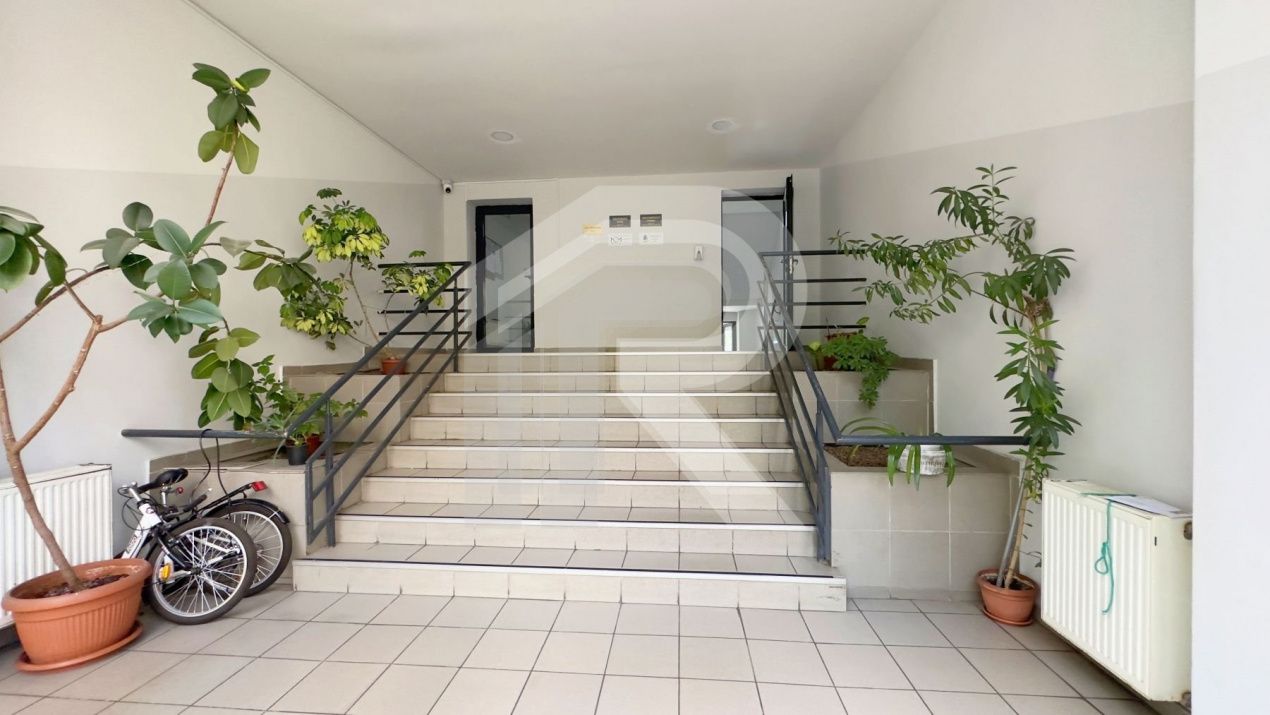 Spatiu birouri Mihalache -Turda in imobil mixt, 33 mp, centrala gaze proprie – fotografia 13 din 14