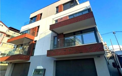 Duplex premium în Andrei Mureșanu, 143 mp utili, garaj dublu