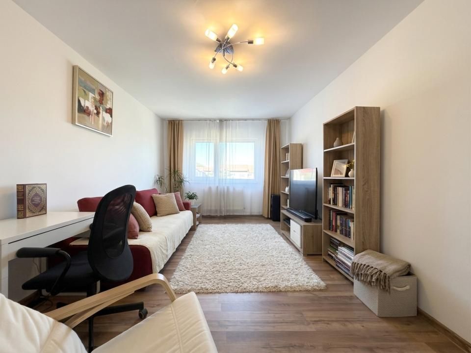 Apartament cu 2 camere,decomandat,47 mp utili,acoperis tigla- Aradului – fotografia 1 din 13