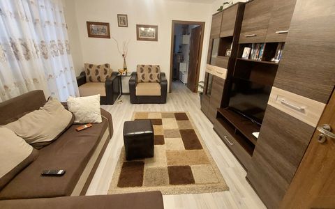 Apartament 3 camere semidecomandat, 68 mp, etajul 3, Valea Rosie, zona Scoala 42