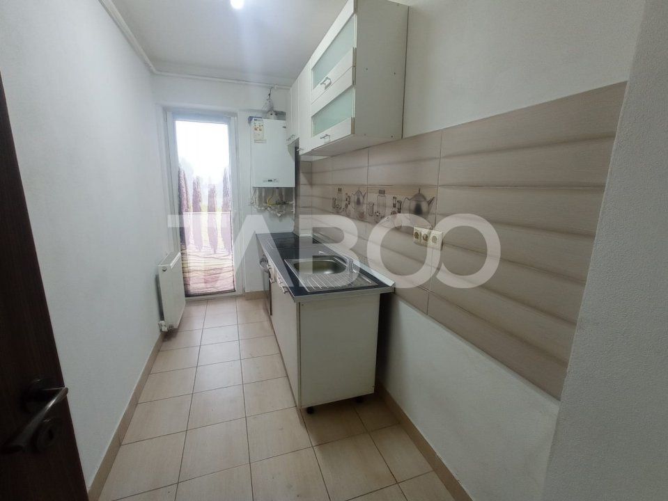 Garsoniera decomandata utilata de inchiriat balcon Mihai Viteazul – fotografia 2 din 9