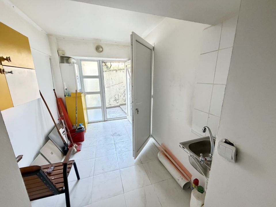 Spatiu comercial, 65.3 mp, Central, zona KFC – fotografia 6 din 9