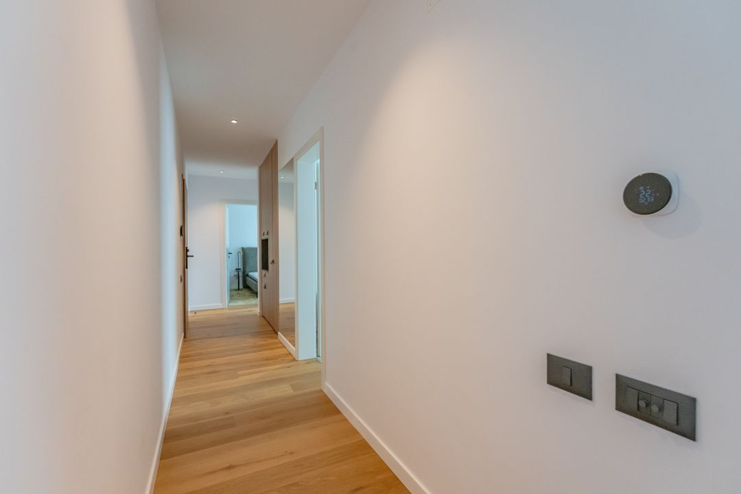 Apartament 3 camere cu vedere panoramică spre centrul vechi Brașov – fotografia 7 din 12