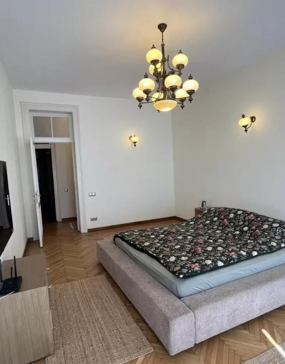 Apartament boem 128 mp | 50 m de Cișmigiu | renovat integral | parcare – fotografia 12 din 20