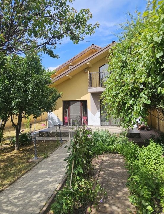 Casa 3 camere, teren 665 mp, Preajba, Malu Mare, zona Damila. – fotografia 1 din 13