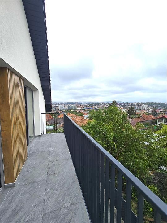 Casa individuală spațioasă cu garaj, D+P+E, 210mp utili, Dâmbul Rotund – fotografia 18 din 19