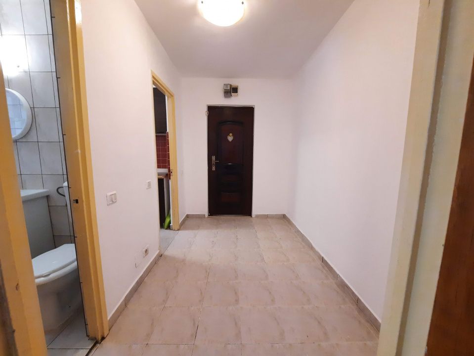 Drumul Taberei, Valea Oltului Brancusi, garsoniera parter, bloc 4 etaje, boxa – fotografia 10 din 28