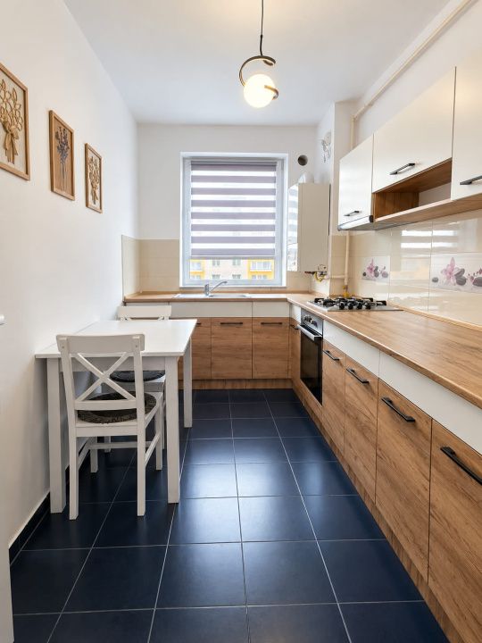 Apartament cu 1 cameră, renovat integral, mobilat modern, zona Mihai Viteazu, Si – fotografia 3 din 6