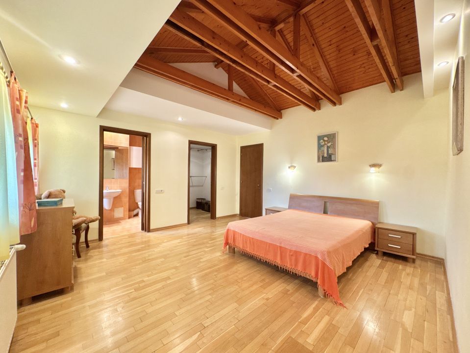 Vila pe domeniu de 8.000 mp | proiect senior living 60+ – fotografia 10 din 40