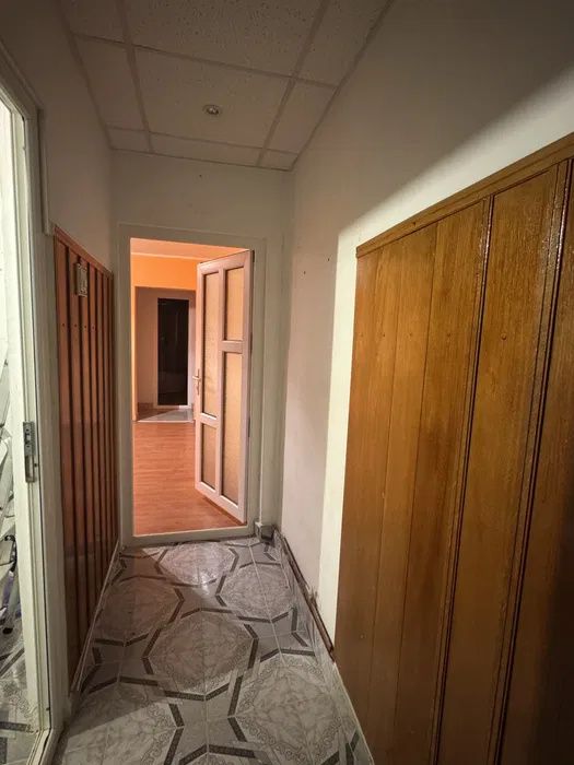 Apartament 2 camere Tomis Nord – fotografia 3 din 9