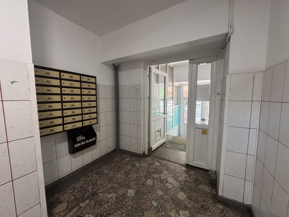 Închiriere 2 camere decomandat Piața Bobocica – fotografia 9 din 11