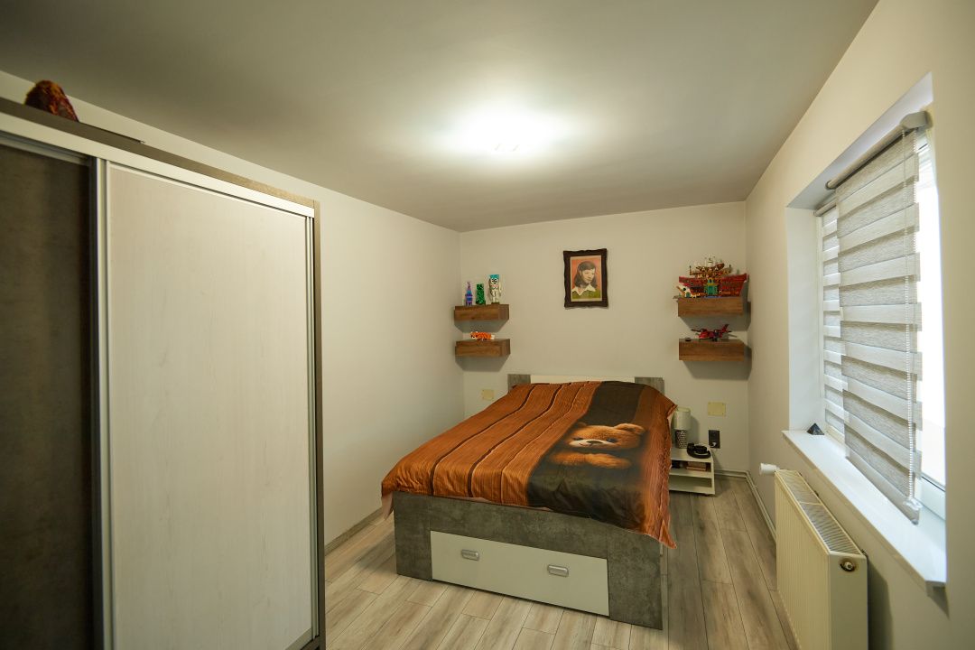 Casa in triplex, 120 mp utili, renovata total, Cuza Voda Floresti – fotografia 12 din 19