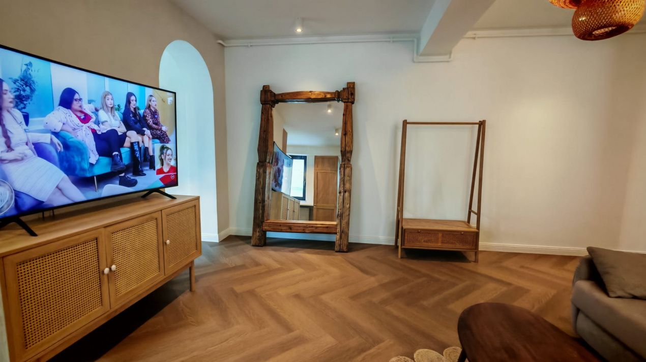 Apartament cu un design deosebit, Mamaia Nord – fotografia 2 din 27