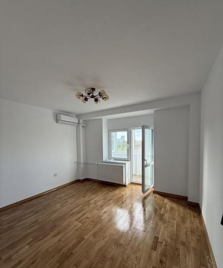 3 Camere de inchiriat | Nerva Traian | Nemobilat | Metrou | – fotografia 1 din 7
