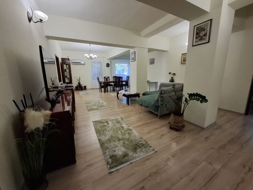 Imobil - Vila Multifuncțională 864 mp + Teren 971 mp  |  Zona DACIA – fotografia 3 din 24