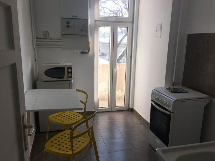 2 Camere de inchiriat | Magheru | Pet-friendly |Metrou | – fotografia 3 din 8