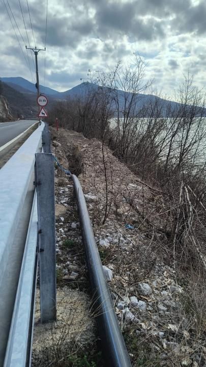 Teren intravilan 1050mp 48ml  front la Dunare Svinita -Mehedinti – fotografia 3 din 8