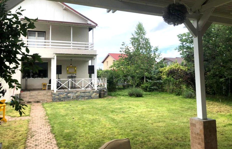 Vila cu 8 camere Ciorogarla-Domnesti – fotografia 1 din 28